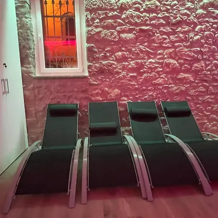 Novecento Luxury&spa 4 Stelle Apartment *